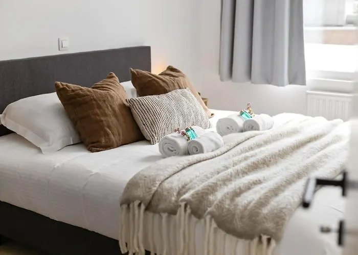 Huswell - Renovated In The Heart Of * Oostende