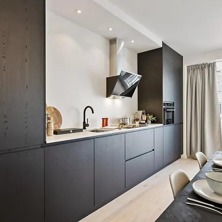 Huswell - Renovated In The Heart Of * Ostende