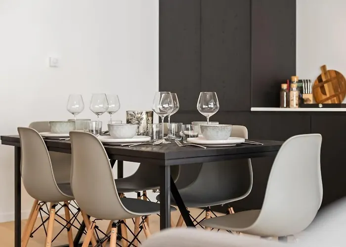 Apartment Huswell - Renovated In The Heart Of *