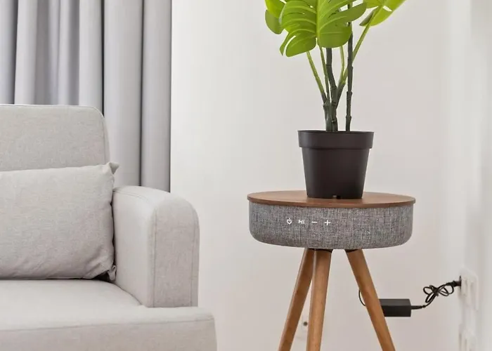 Huswell - Renovated In The Heart Of Apartment *