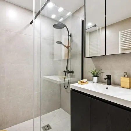 Huswell - Renovated In The Heart Of Apartament Ostenda