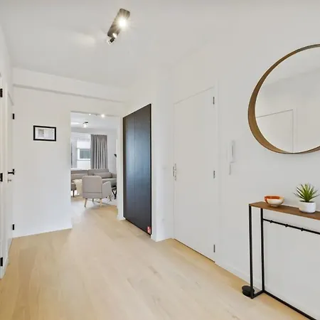 Huswell - Renovated In The Heart Of Ostenda