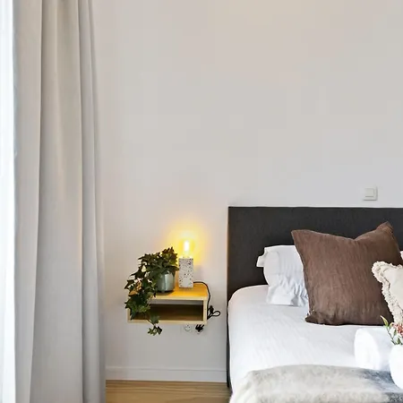 Huswell - Renovated In The Heart Of Apartament